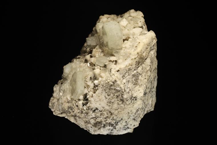 FLUORAPATITE